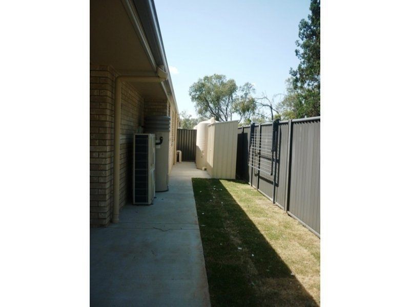 38D Cameron Street, Chinchilla QLD 4413