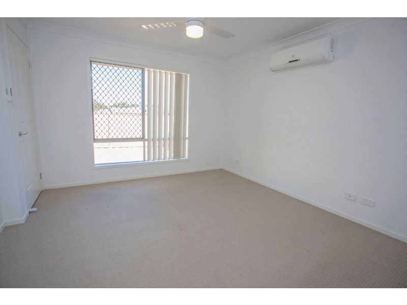 15 Bridgeman Pde, Chinchilla QLD 4413