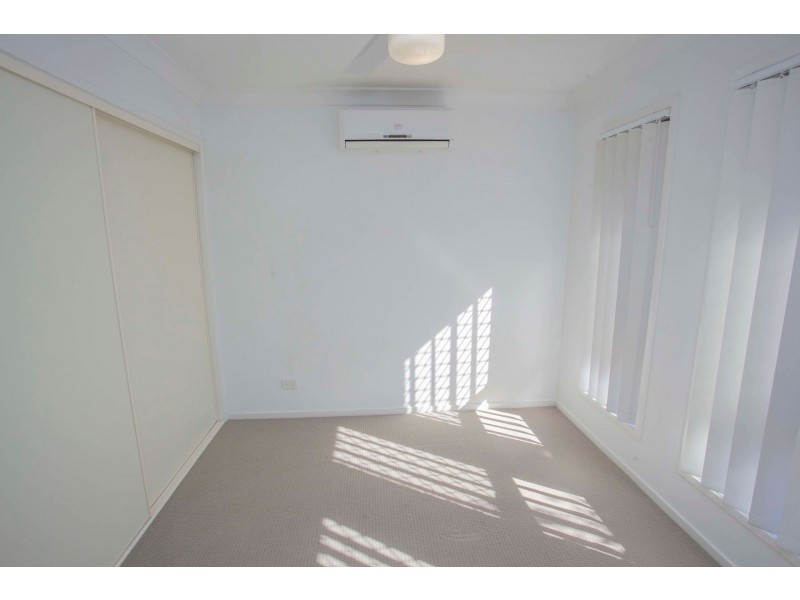 15 Bridgeman Pde, Chinchilla QLD 4413