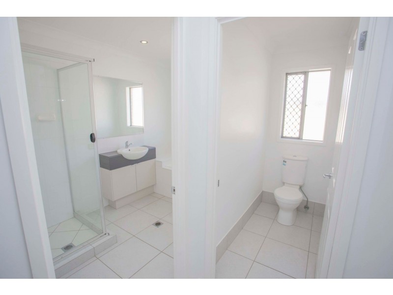 15 Bridgeman Pde, Chinchilla QLD 4413