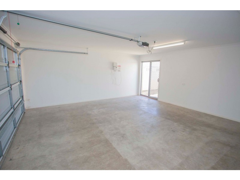 15 Bridgeman Pde, Chinchilla QLD 4413