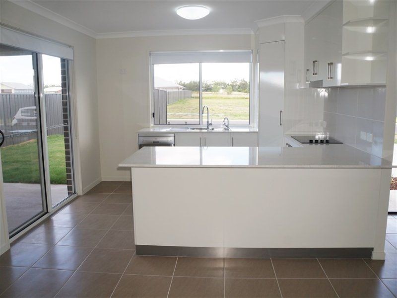 3/17 Dudley Street, Chinchilla QLD 4413