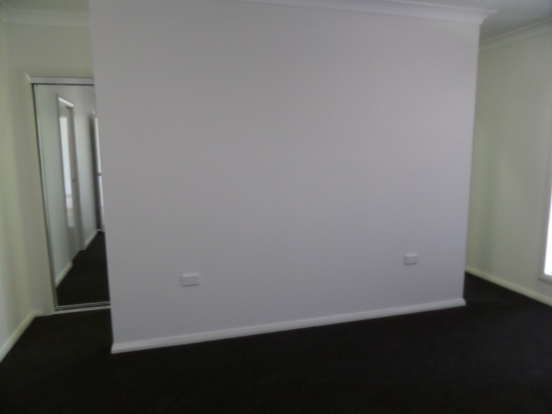 6 Parker Place, Chinchilla QLD 4413