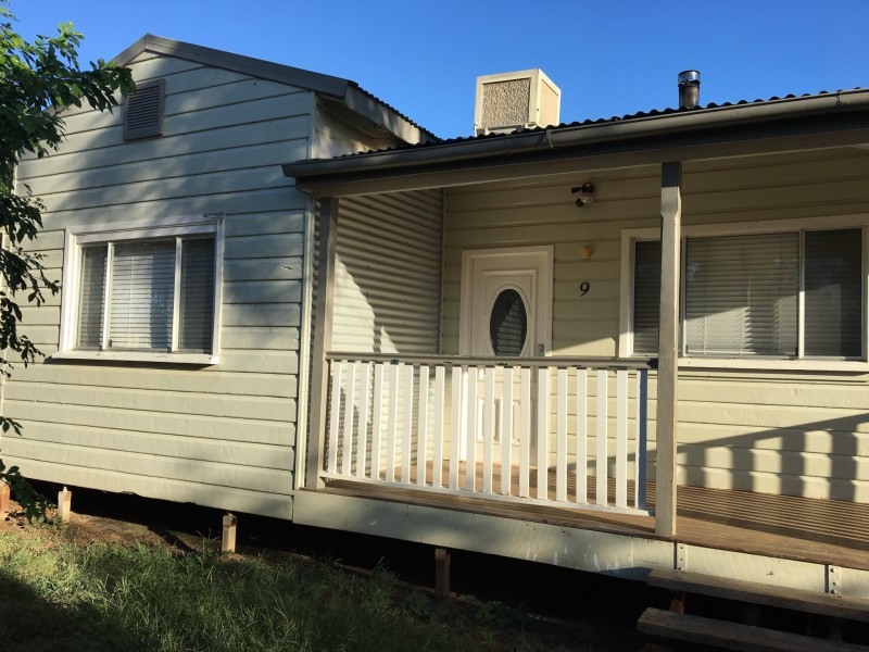 9 Gormleys Road, Chinchilla QLD 4413