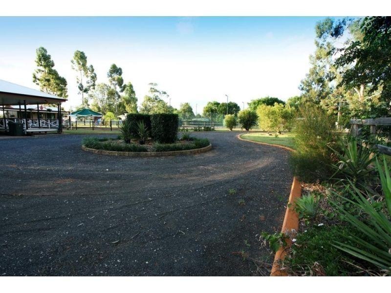 13-15 Holland Street, Chinchilla QLD 4413