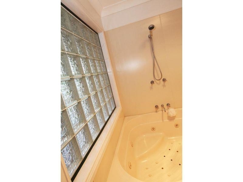 13-15 Holland Street, Chinchilla QLD 4413