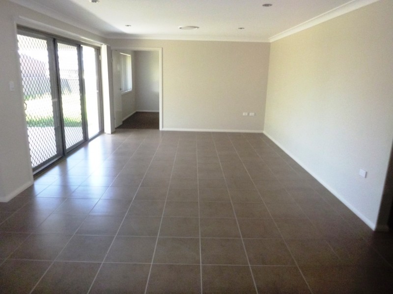 8 Gower Street, Chinchilla QLD 4413