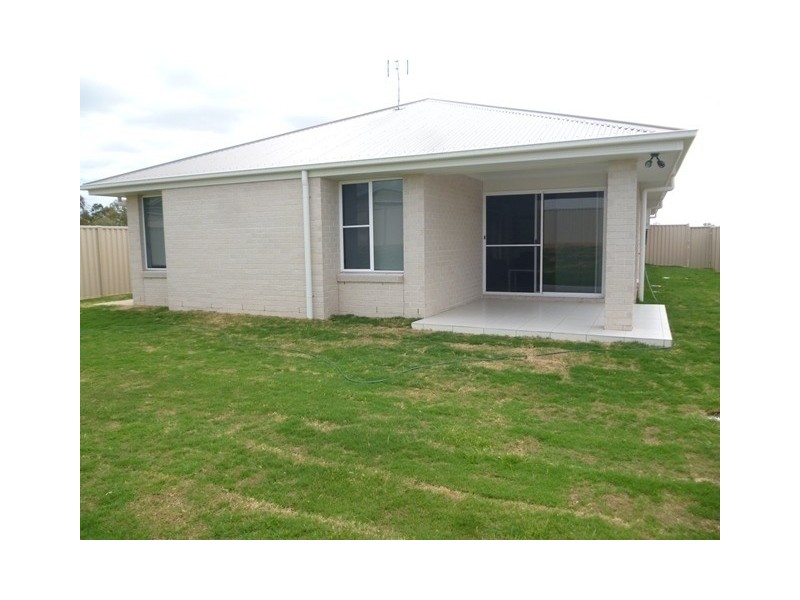 19 Archer Street, Chinchilla QLD 4413