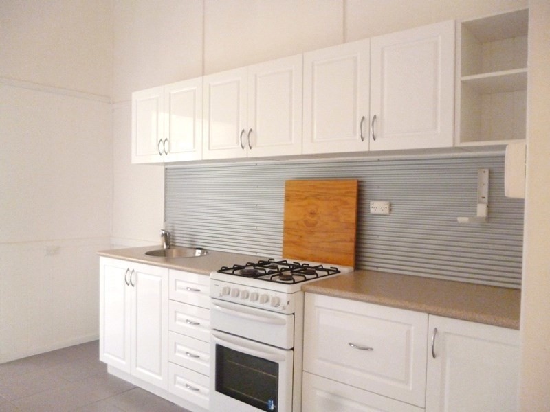 96 Boyd Street, Chinchilla QLD 4413