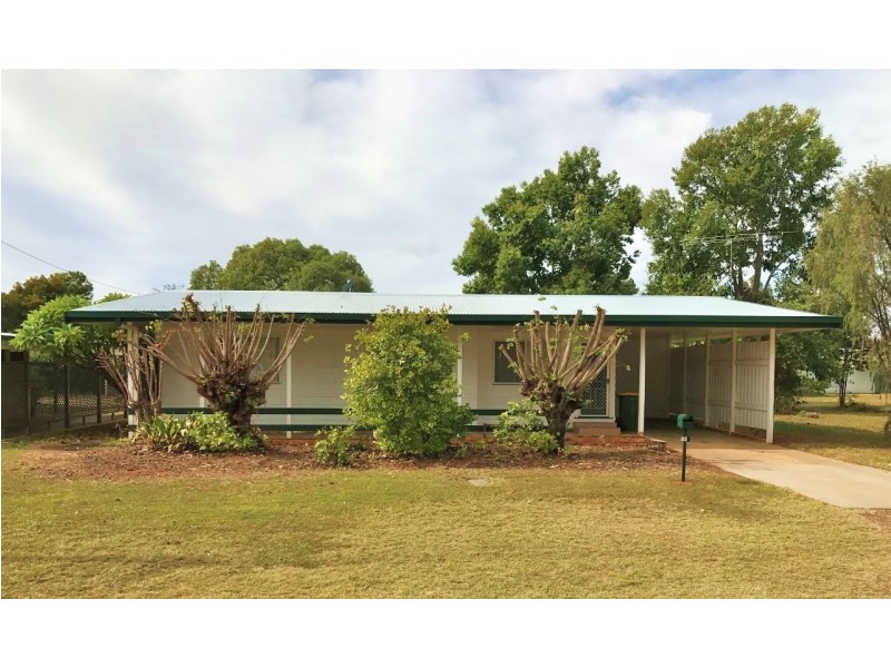 17 Beutel Street, Chinchilla QLD 4413