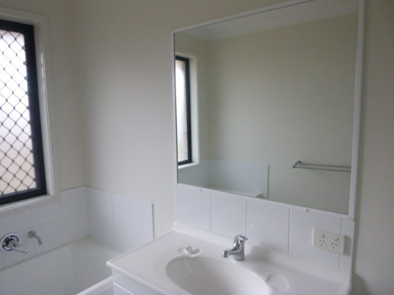 4 Campbell Street, Chinchilla QLD 4413