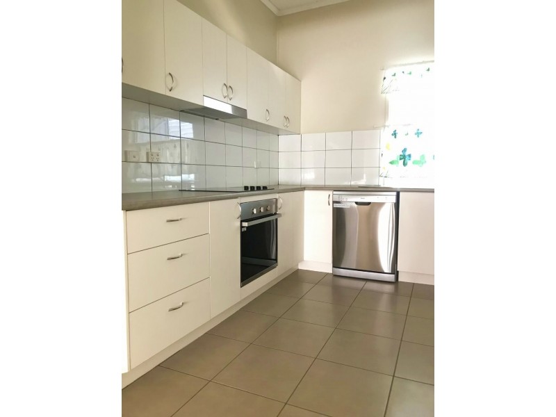 9 First Avenue, Chinchilla QLD 4413