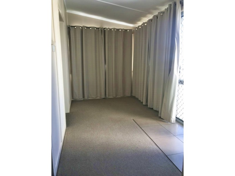 9 First Avenue, Chinchilla QLD 4413