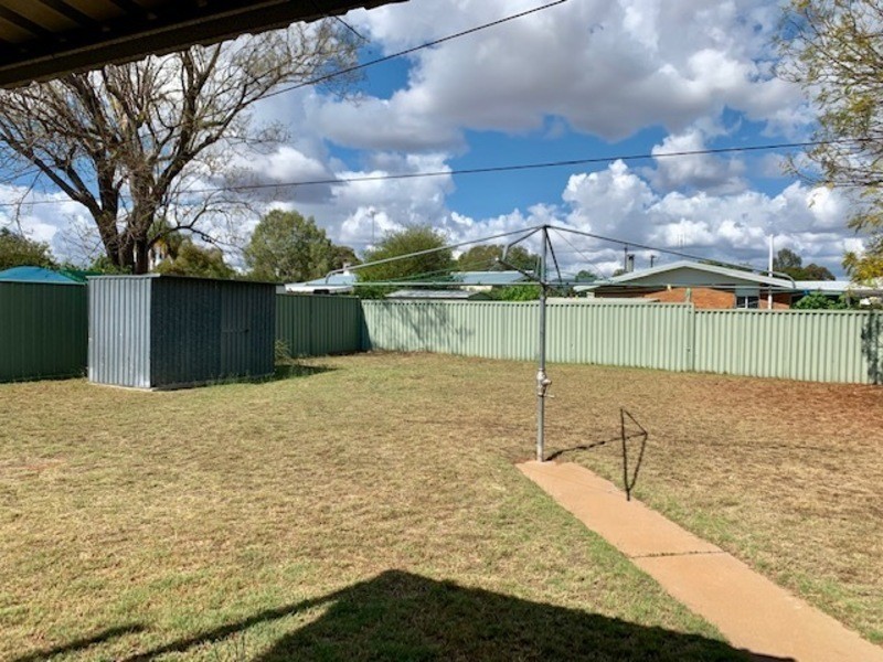 1/23 Covington Street, Chinchilla QLD 4413