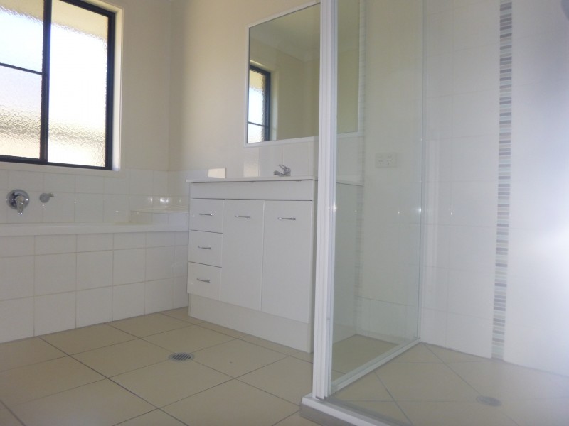 115 Zeller Street, Chinchilla QLD 4413