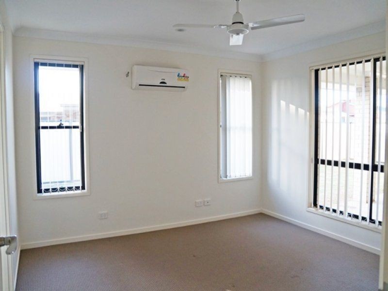 5 Sommerfeld Crescent, Chinchilla QLD 4413