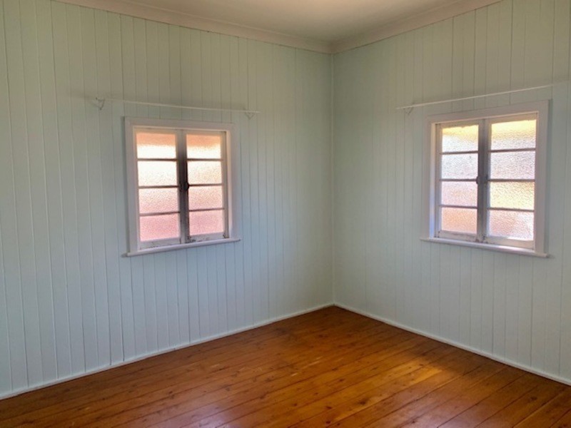 12 Middle Street, Chinchilla QLD 4413