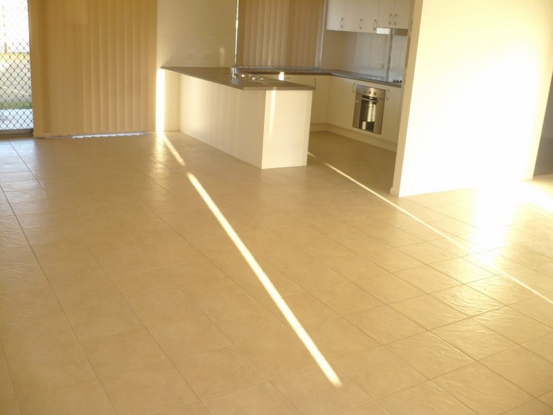 4 Barnsley Street, Chinchilla QLD 4413