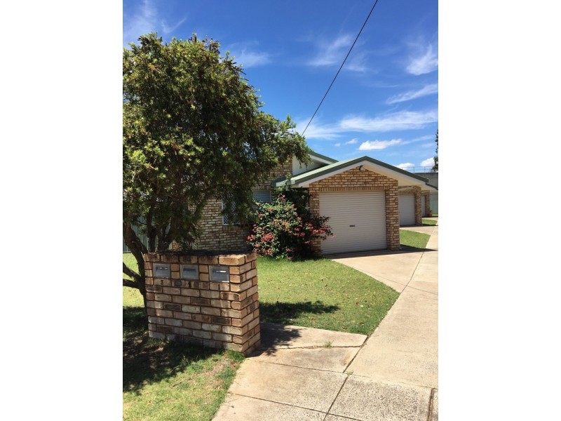 1/64 Middle Street, Chinchilla QLD 4413