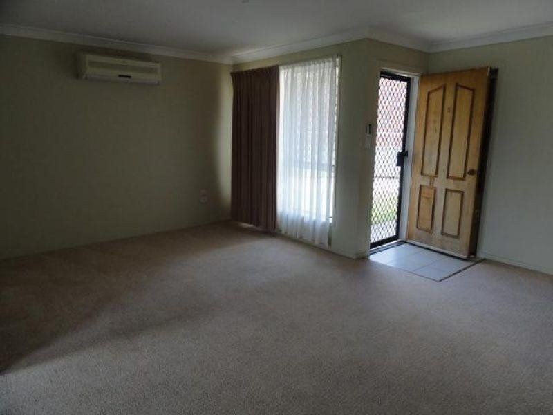 1/64 Middle Street, Chinchilla QLD 4413