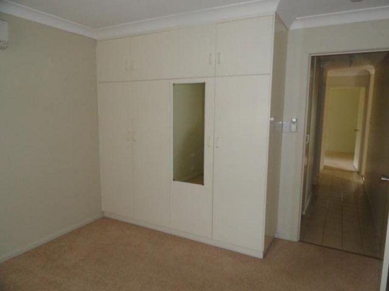 1/64 Middle Street, Chinchilla QLD 4413