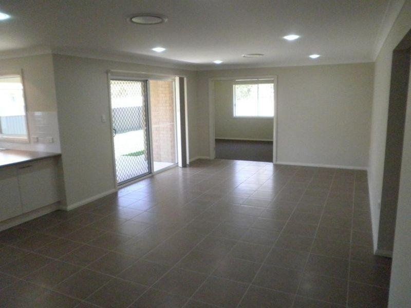 30 Cameron Street, Chinchilla QLD 4413