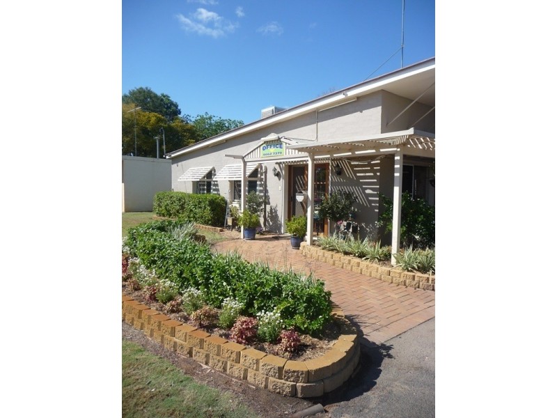 96 Glasson St, Chinchilla QLD 4413