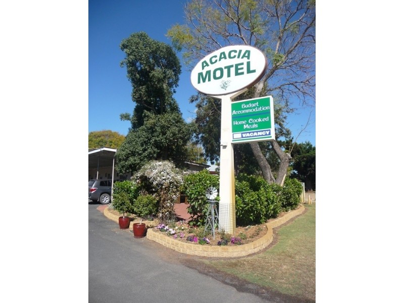 96 Glasson St, Chinchilla QLD 4413