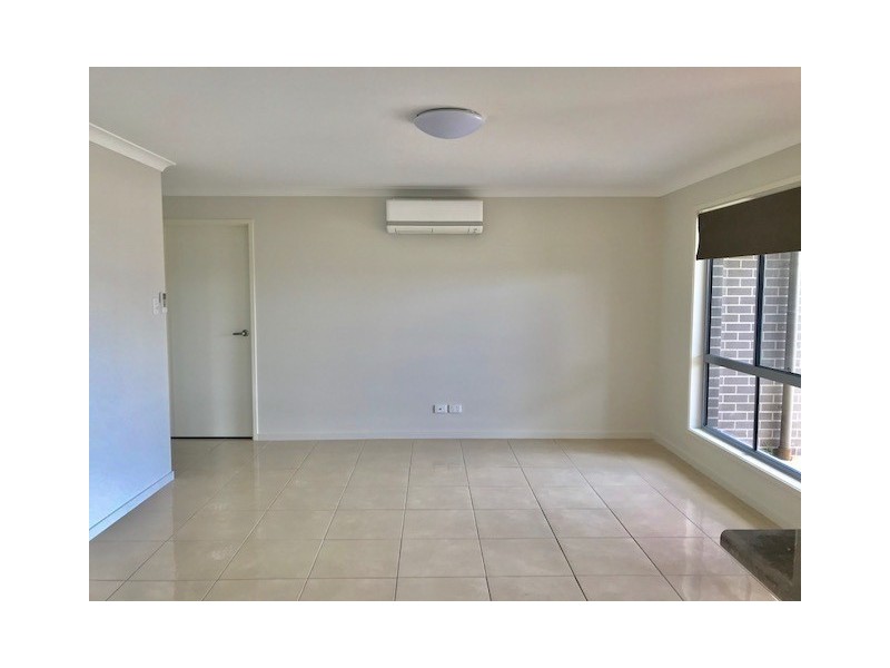 1/16 Dudley, Chinchilla QLD 4413
