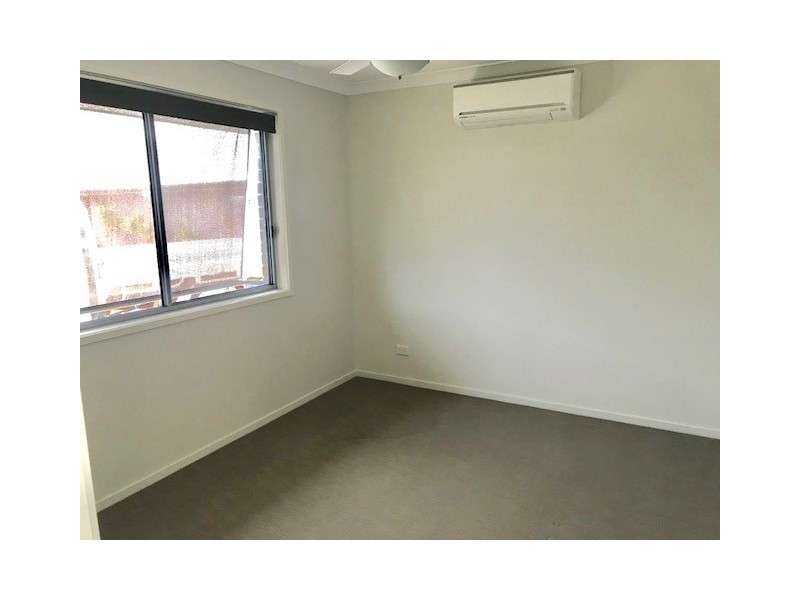 1/16 Dudley, Chinchilla QLD 4413