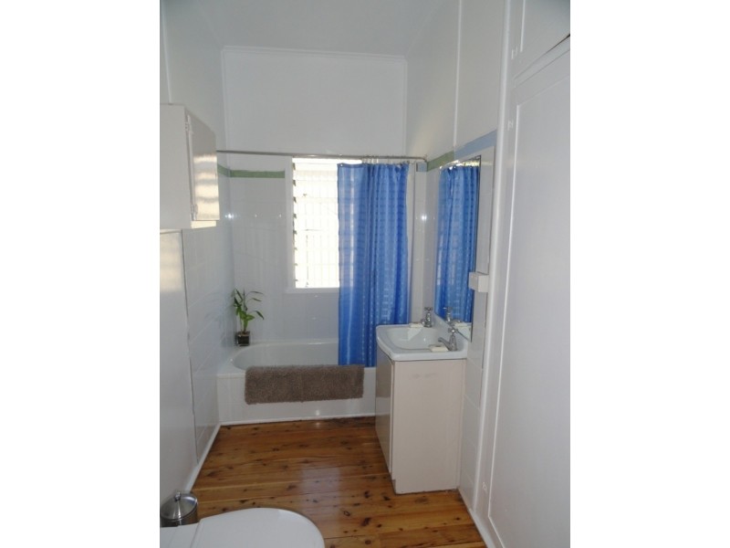 34 Wambo St, Chinchilla QLD 4413