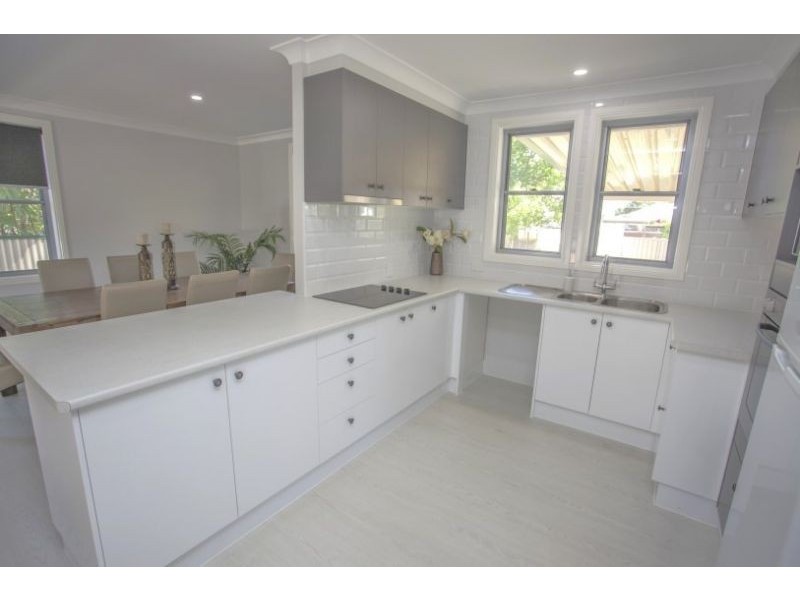 25 Barber Street, Chinchilla QLD 4413