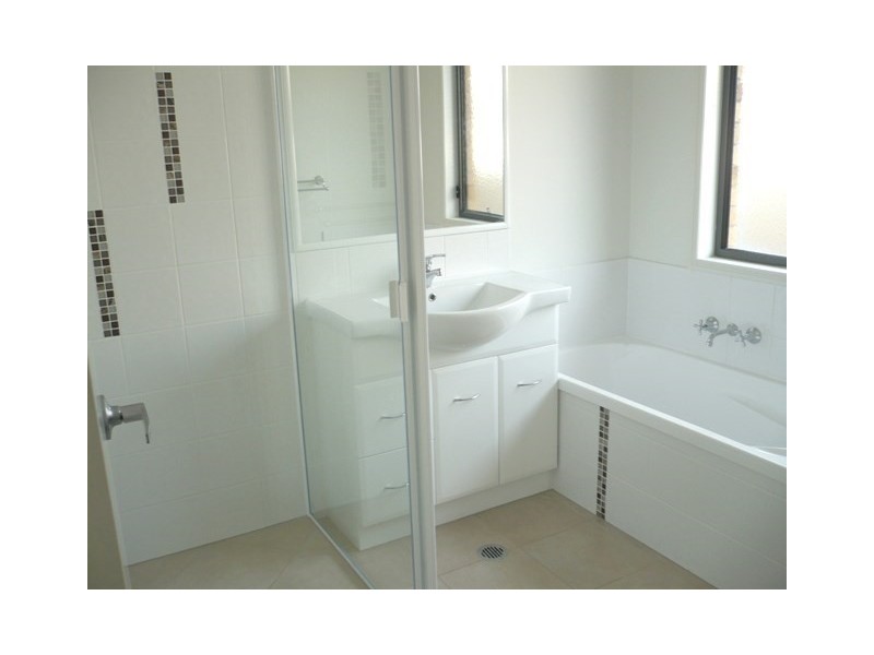 4 Barnsley Street, Chinchilla QLD 4413