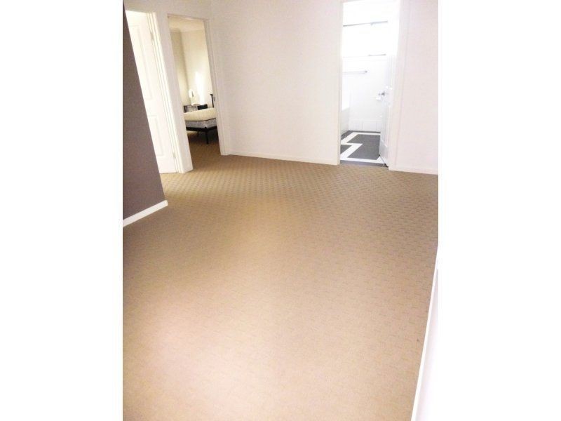 3/6 Holland Street, Chinchilla QLD 4413