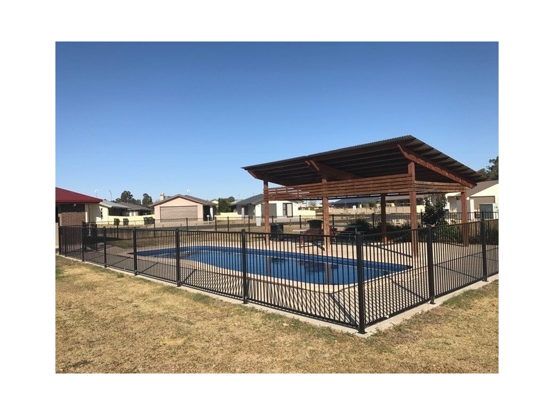 19 Cello Ct, Chinchilla QLD 4413