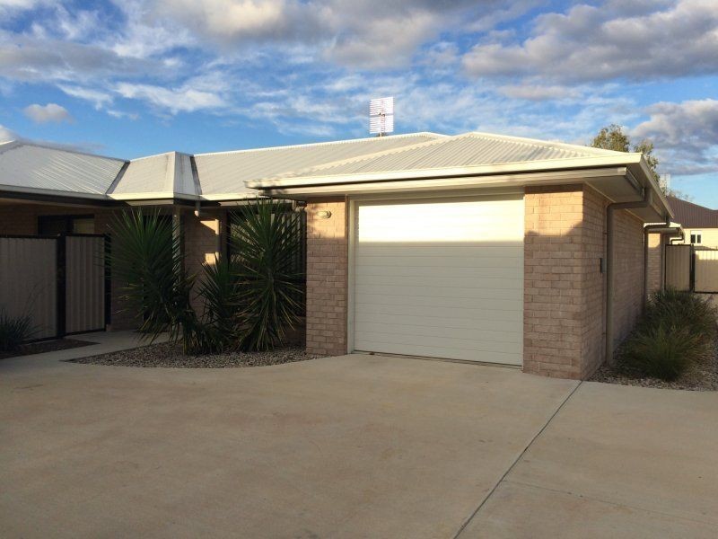 2/14 Back Avenue, Chinchilla QLD 4413