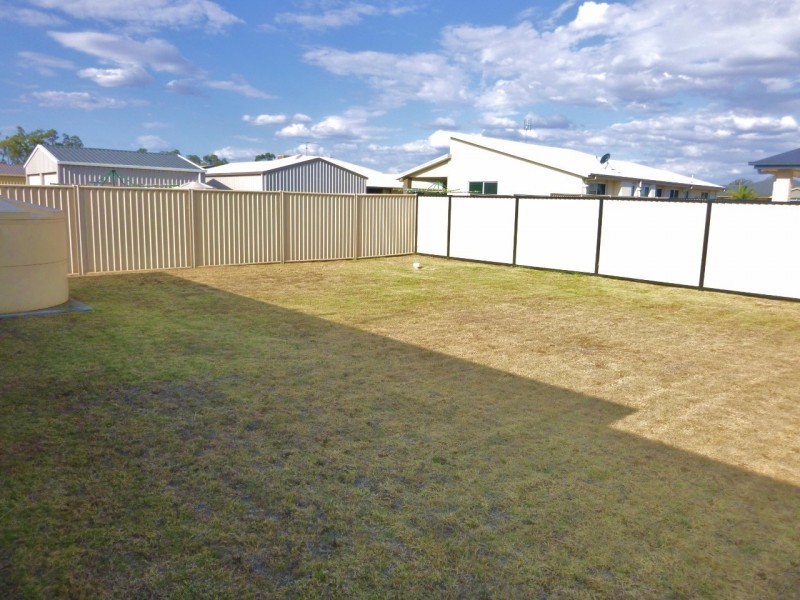 8 Lewis Street, Chinchilla QLD 4413