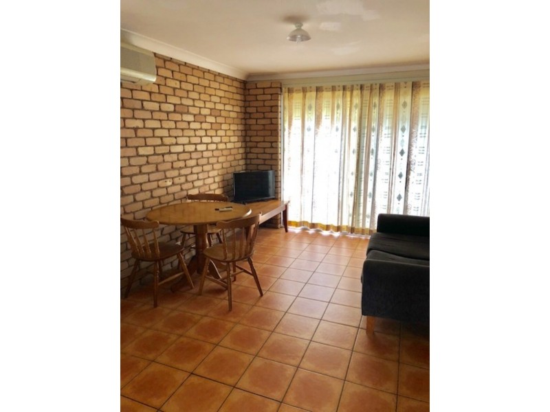 Unit 1/70 Wambo Street, Chinchilla QLD 4413