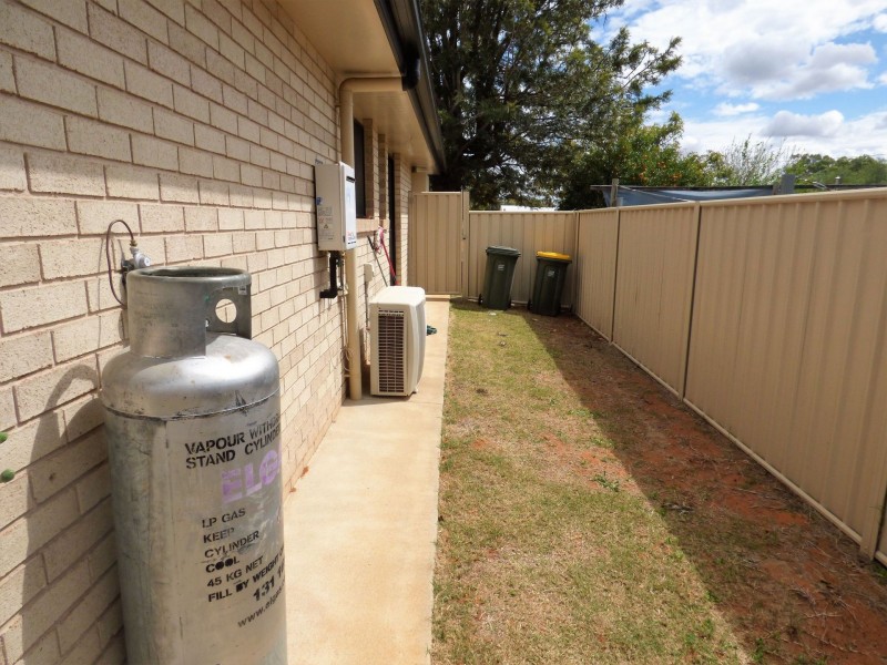 1/27 Mann Street, Chinchilla QLD 4413