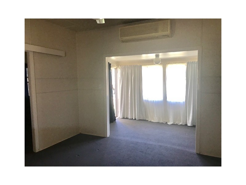 33 Rennick Street, Chinchilla QLD 4413