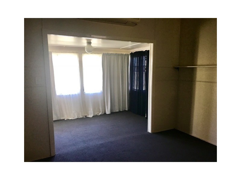 33 Rennick Street, Chinchilla QLD 4413