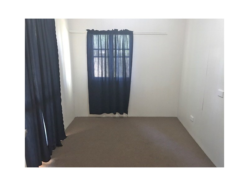 33 Rennick Street, Chinchilla QLD 4413