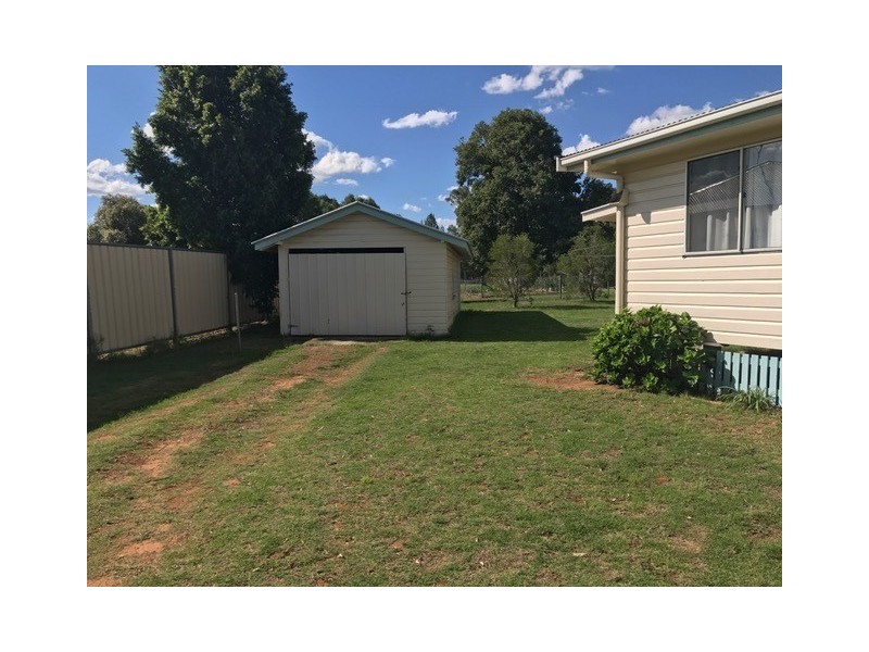 75 Park Street, Chinchilla QLD 4413