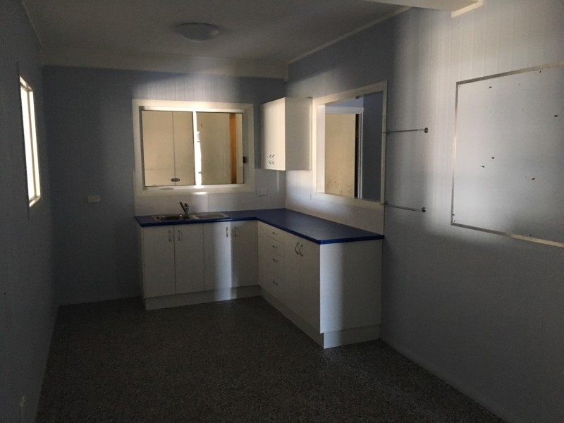 8 A Malduf Street, Chinchilla QLD 4413