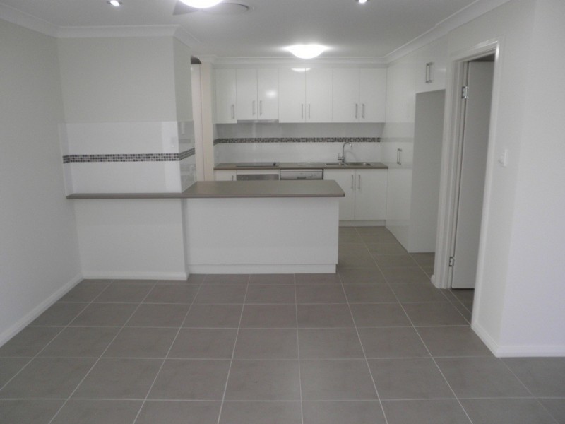 2/2 Sheridan Street, Chinchilla QLD 4413
