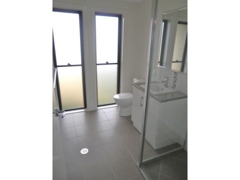 2/2 Sheridan Street, Chinchilla QLD 4413