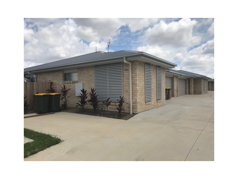 2/13 Dudley Street, Chinchilla QLD 4413