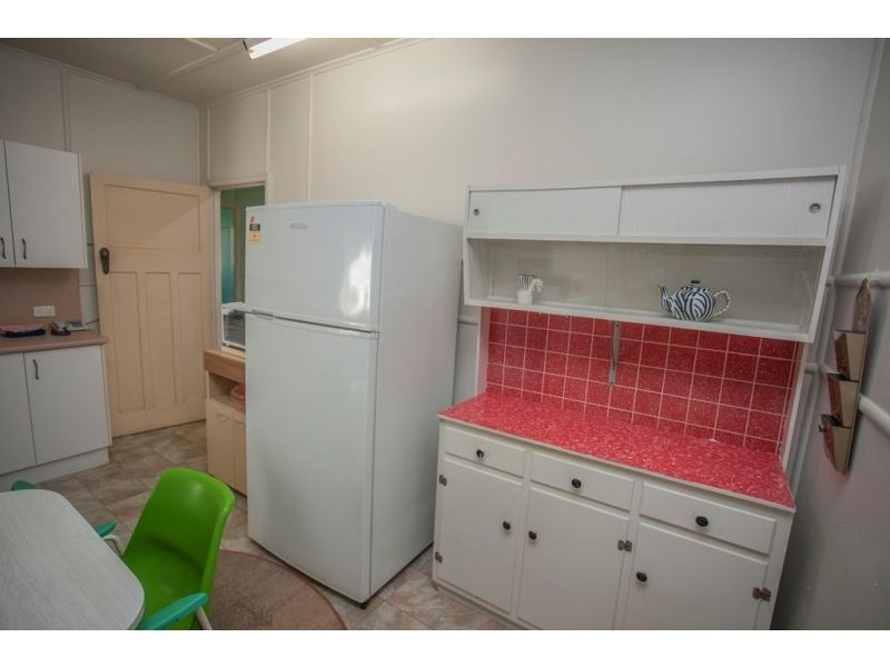 19 Russell Street, Chinchilla QLD 4413