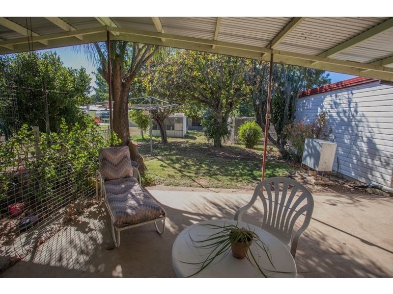 19 Russell Street, Chinchilla QLD 4413