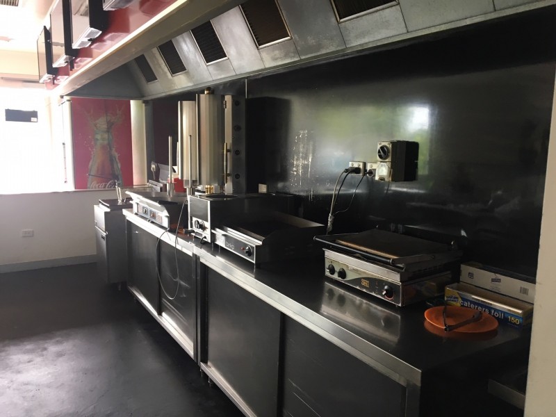 Lease 1/30-50 Warrego Highway, Chinchilla QLD 4413